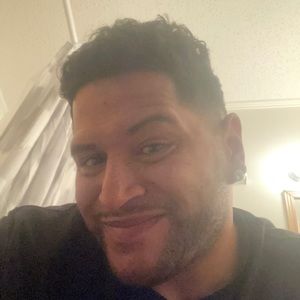 Meet your Posher, Gabriel